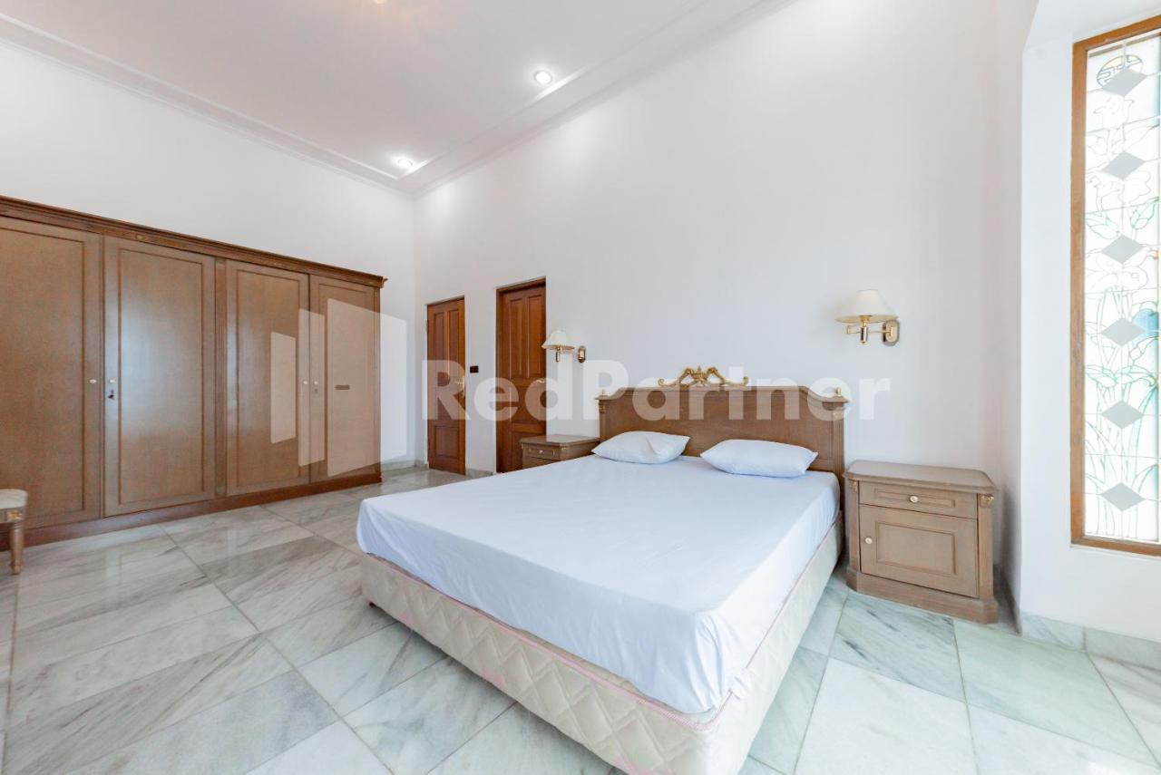 Biru Homestay Bandung Mitra Reddoorz Exteriör bild