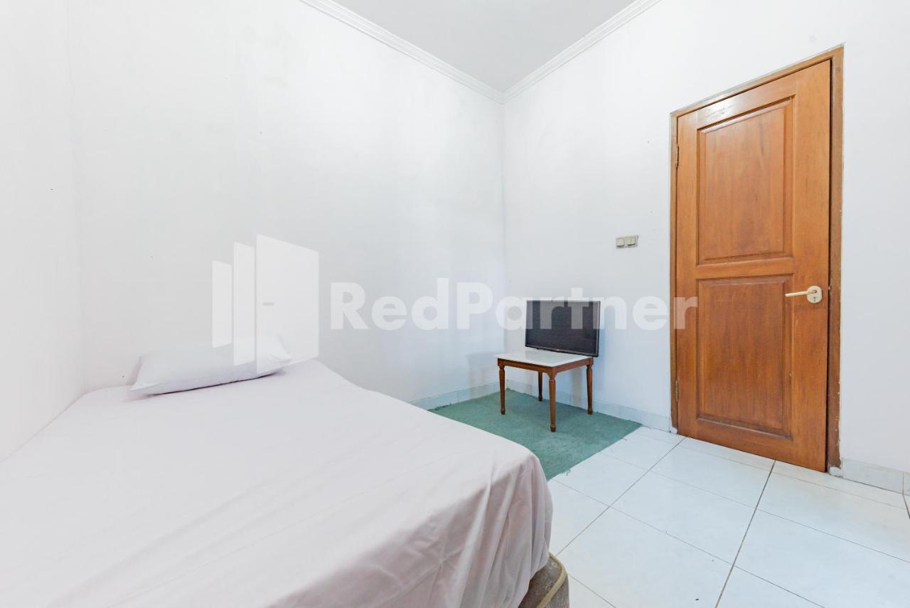 Biru Homestay Bandung Mitra Reddoorz Exteriör bild