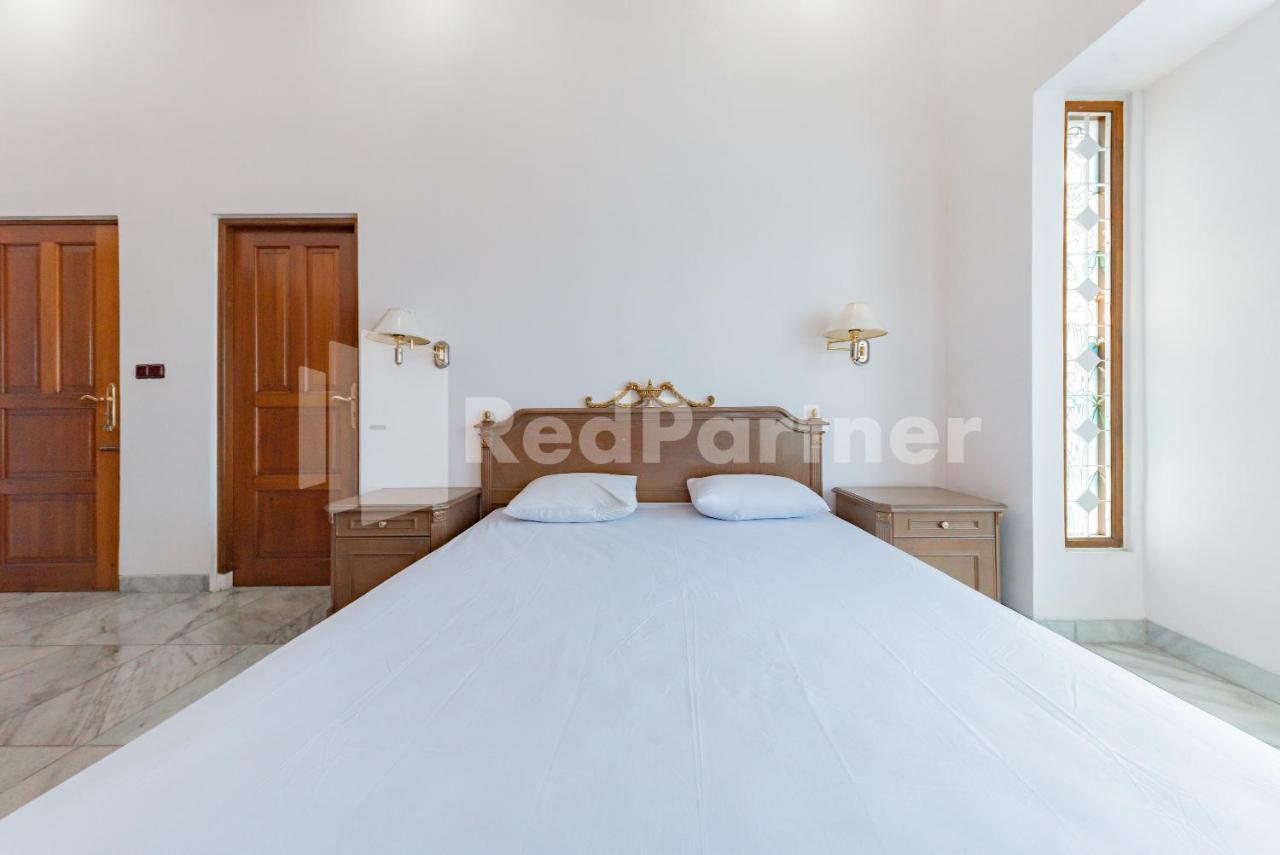 Biru Homestay Bandung Mitra Reddoorz Exteriör bild