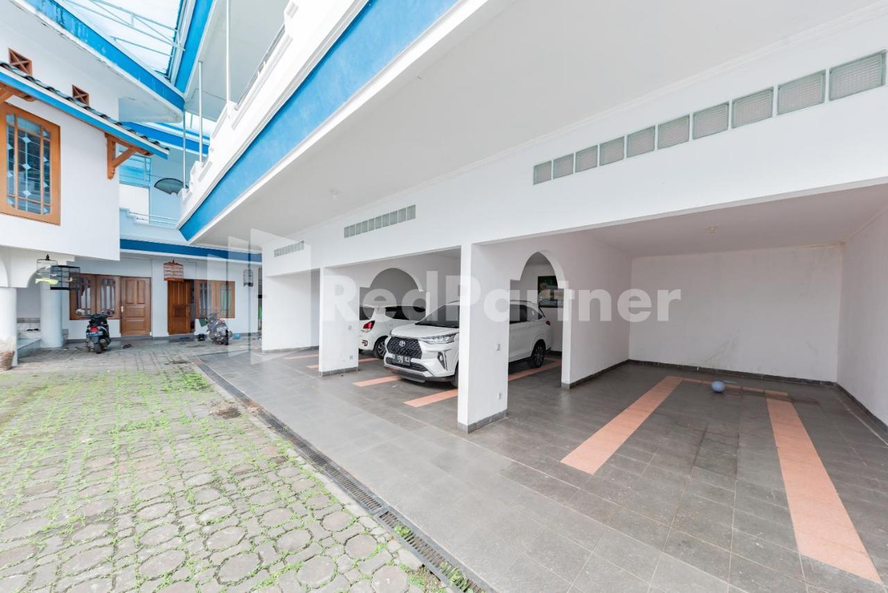 Biru Homestay Bandung Mitra Reddoorz Exteriör bild