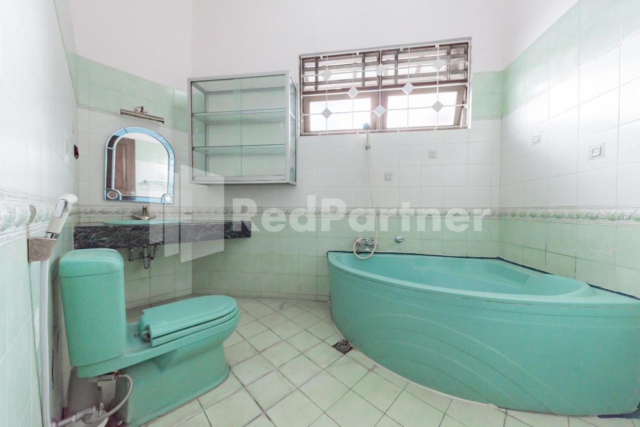 Biru Homestay Bandung Mitra Reddoorz Exteriör bild